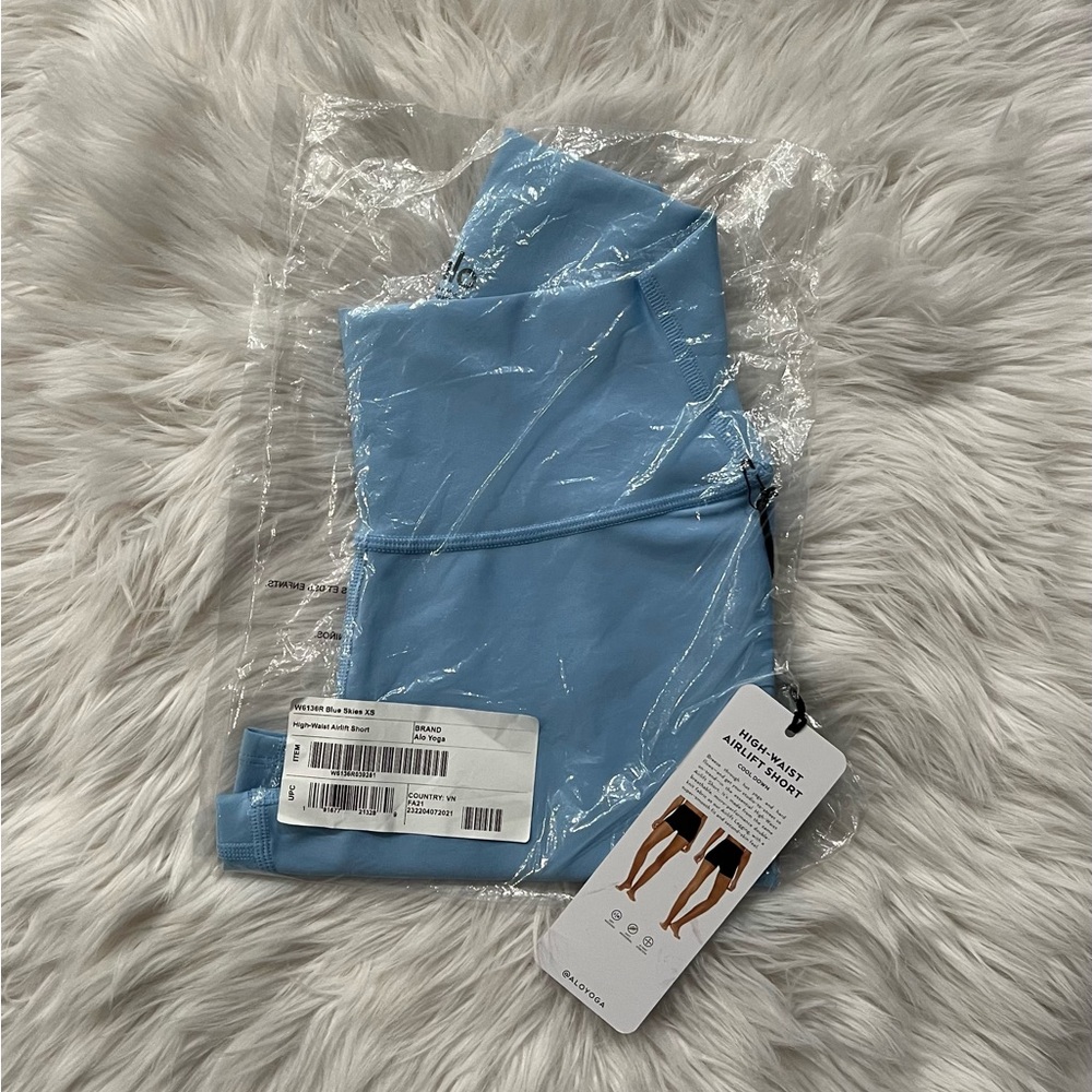 ALO Yoga biker shorts